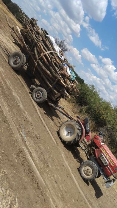 Vând tractoraș japonez yanmar 14 cp 4×4 sau schimb cu  tractoe u 445!