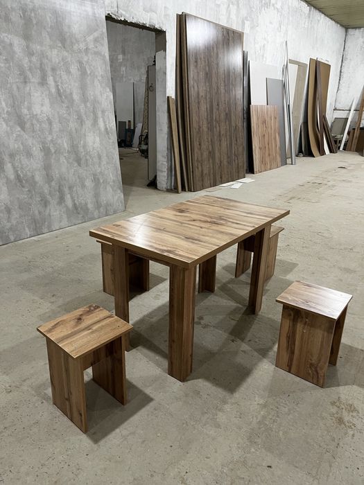 Кухняға стол стуля