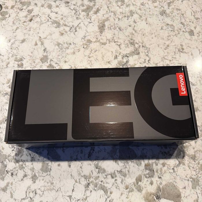 Lenovo Legion Go 2 8.8" 144Hz OLED AMD Ryzen Z2 Extreme 32GB 2TB