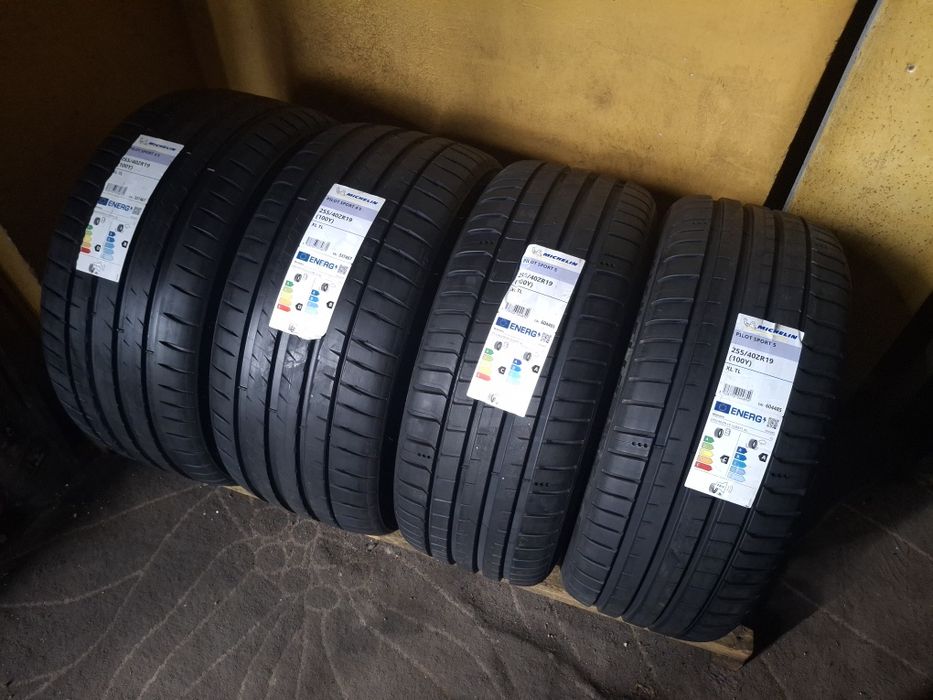 255 40 19 Michelin DOT 2026 vara NOI