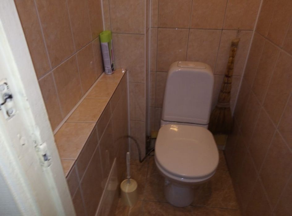 Сдам комнату девушке (р-н ТЦ Евразия)