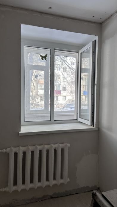 Продаю пластиковое окно