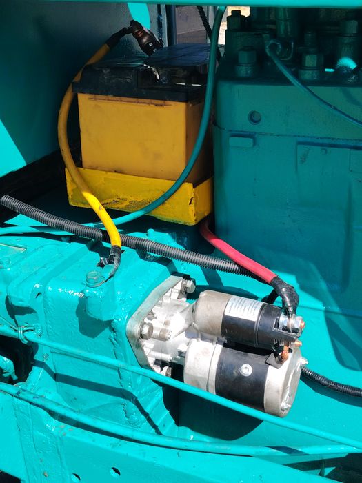 Трактор ЮМЗ с пресс подборшиком