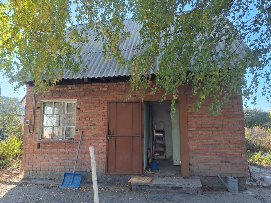 продам дачный домик с/о Родничек
