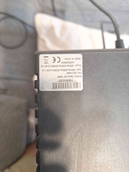 UPS Eaton NV 1400H - за ремонт - подмяна батерии или за части