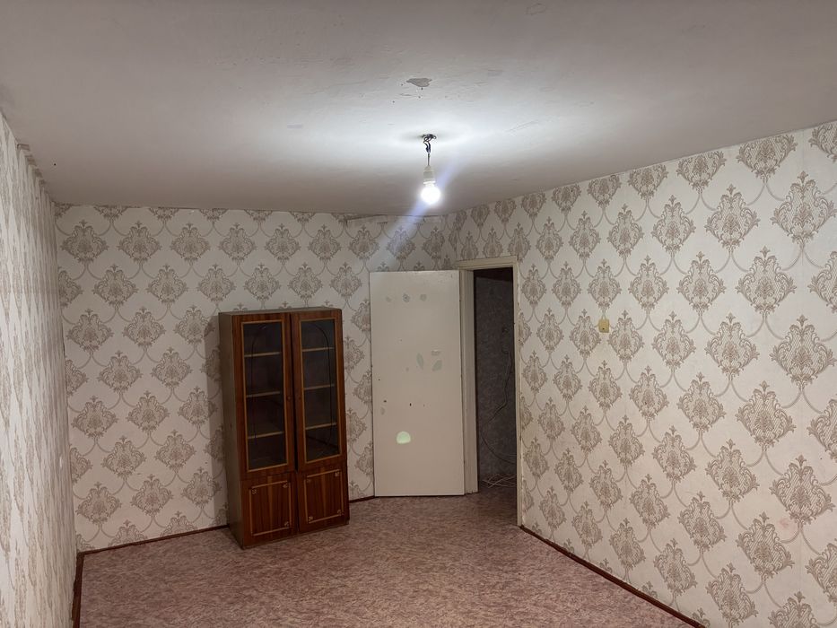 Продам двушку на кжби