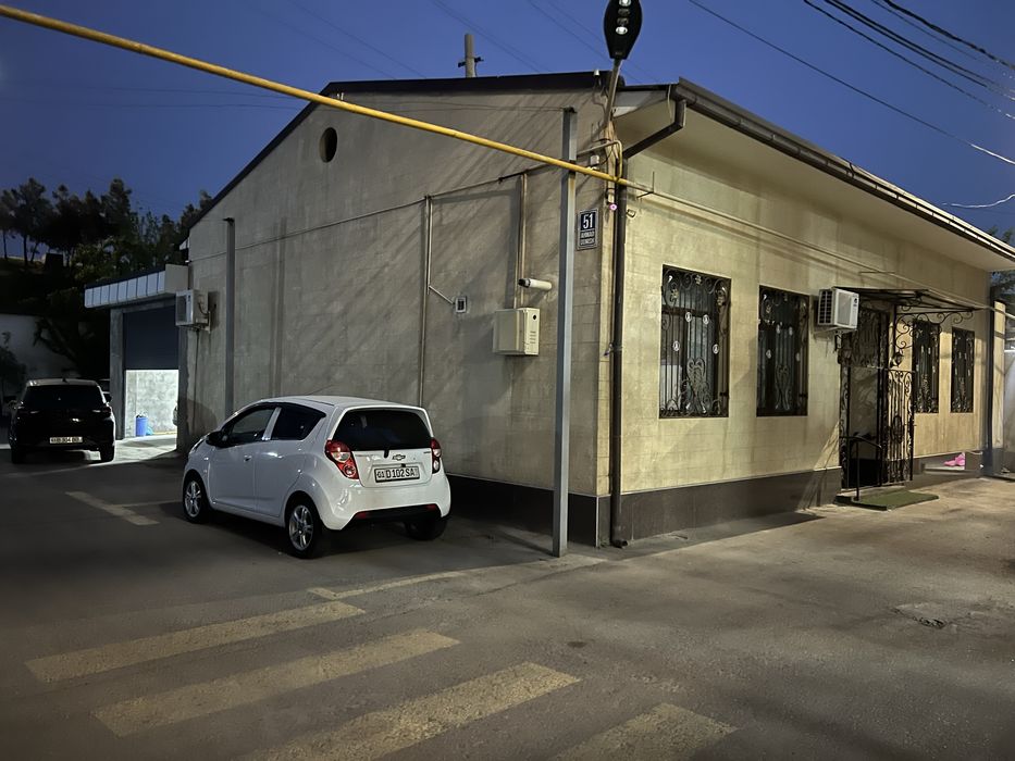 Продаётся СРОЧНО дом Юнусобод Регистон заезжай и живи!