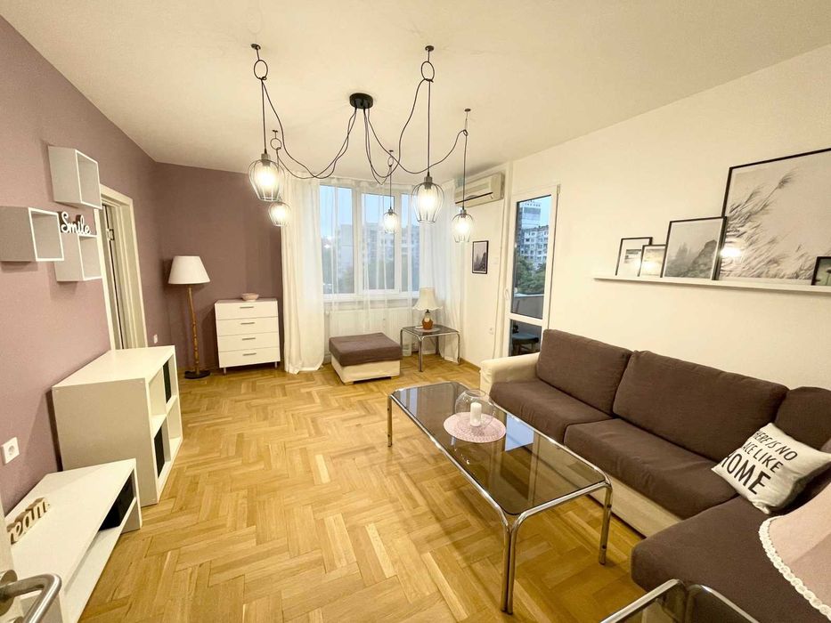 Продава се Двустаен апартамент в София, Зона Б-18 - 75 кв.м за 2134 €/кв.м - Снимка #2