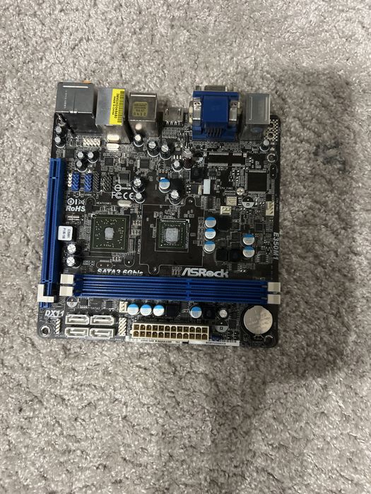 Mini-ITX Дънна платка ASRock E350M1 с вграден процесор и SATA3