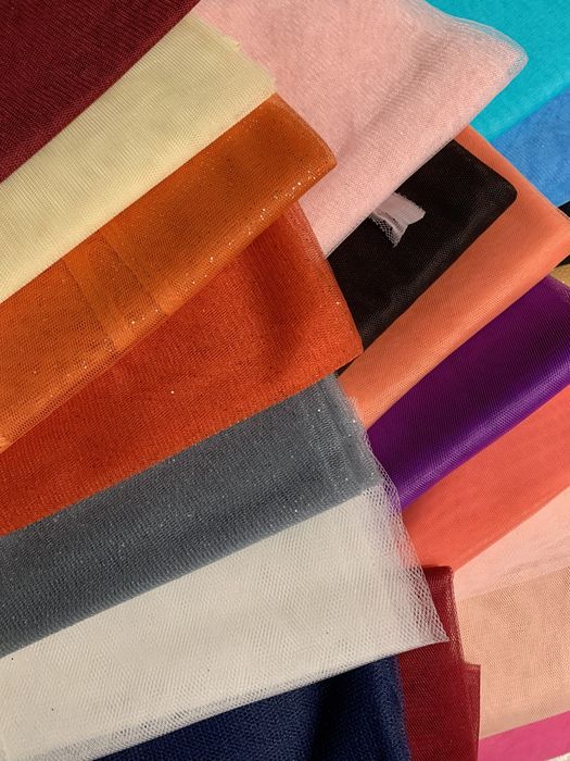 Material tul diferite culori