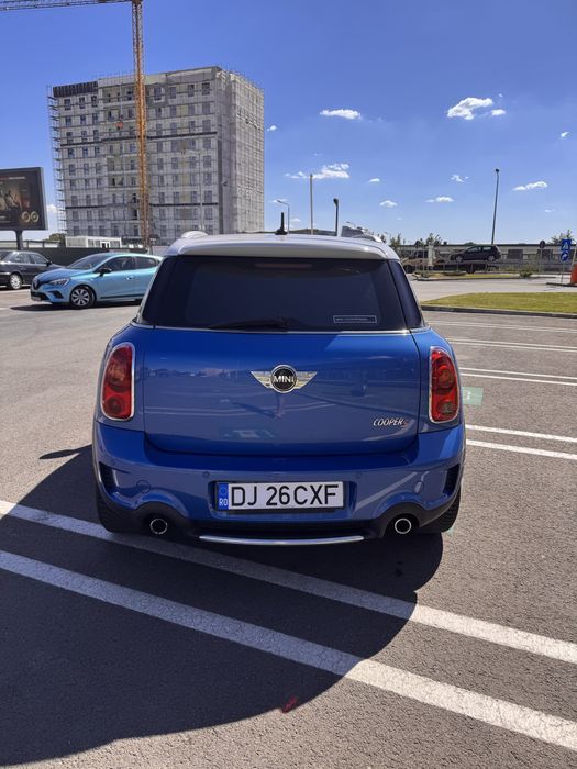 Vand Mini Cooper Countryman S 2011