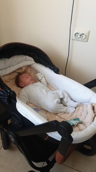 Cărucior Krausman 3 in 1 din piele