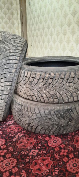 Продам шина для авто зимный,