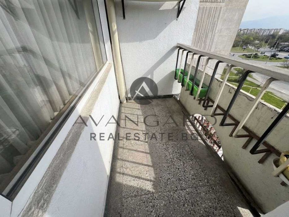 Продава се Тристаен апартамент в Пловдив, Тракия - 75 кв.м за 1054 €/кв.м - Снимка #8