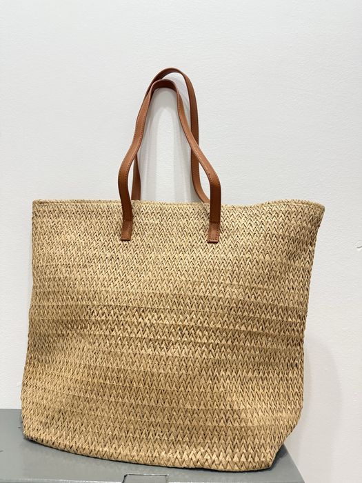 Новые трендовые сумки плетенка