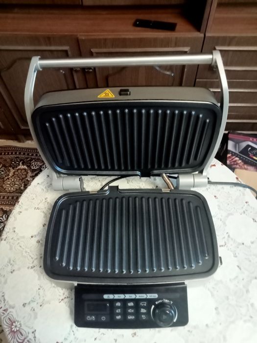 Электрогриль Polaris