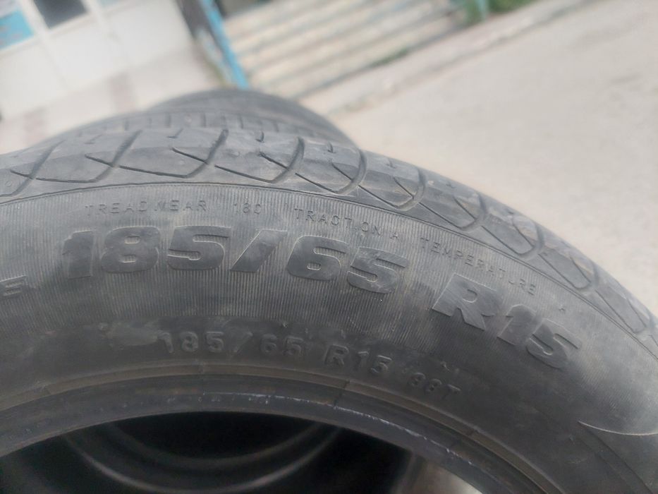 Покрышка R 15  бу