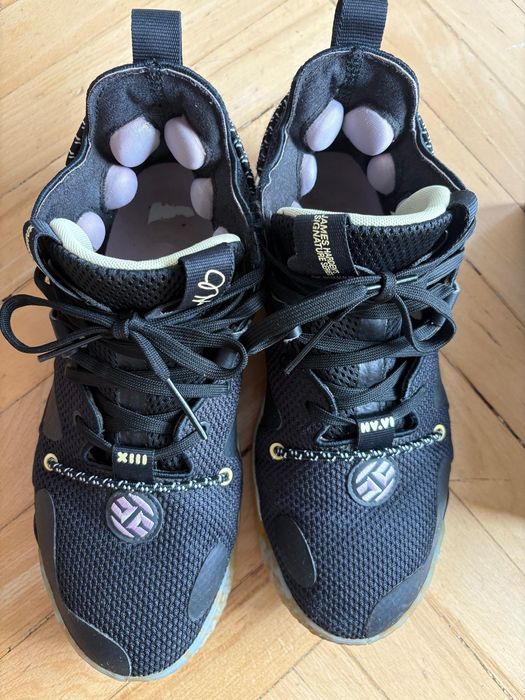 Ghete baschet 42 Adidas Harden 6