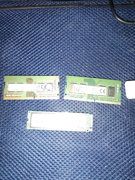 Rami ddr4 ,8gb buc ,SSD m2 512 gb si un stick 32 gb