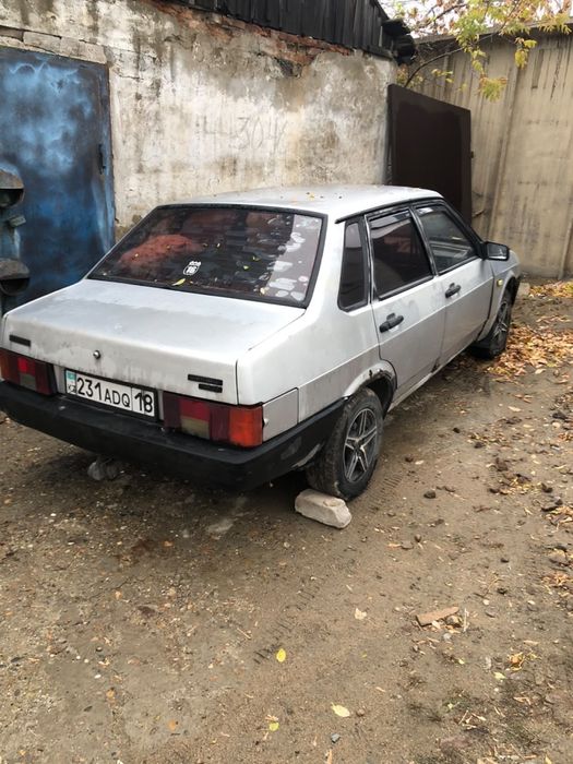 Vaz 21099 на ходу обмен на iphone