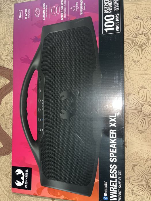 Vând boxă bluetooth