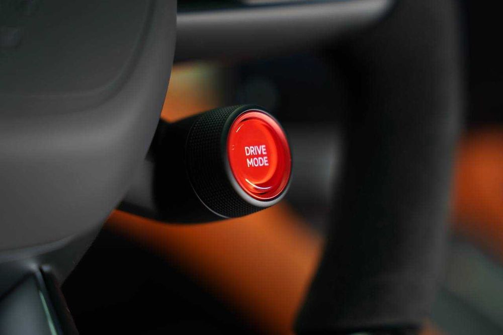 Xiaomi YU7 AWD Max Sotiladi