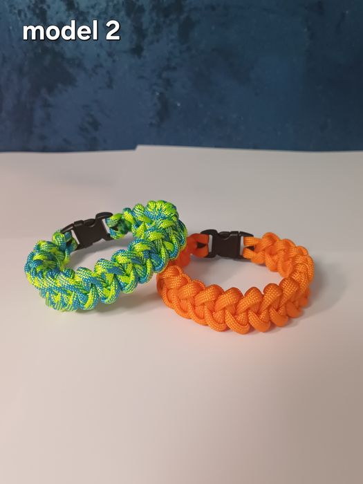 Vand brățări din paracord diferite mărimi si modele