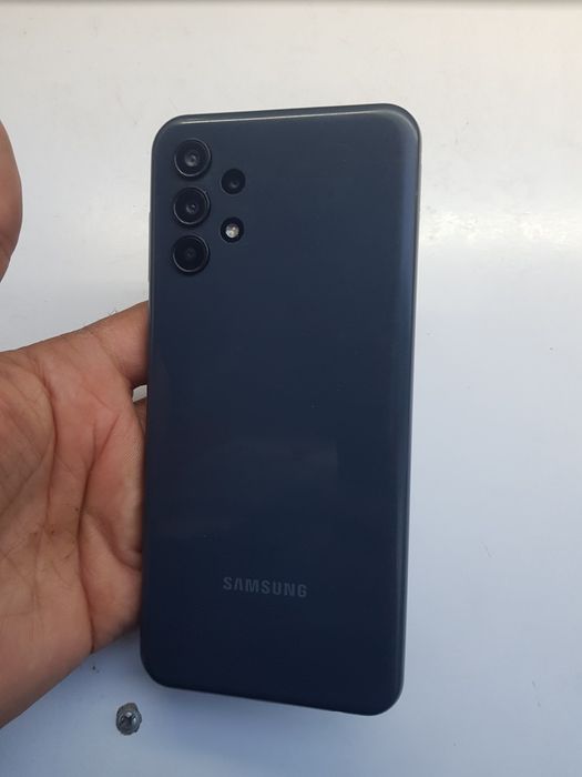 Samsung A13 32GB ideal