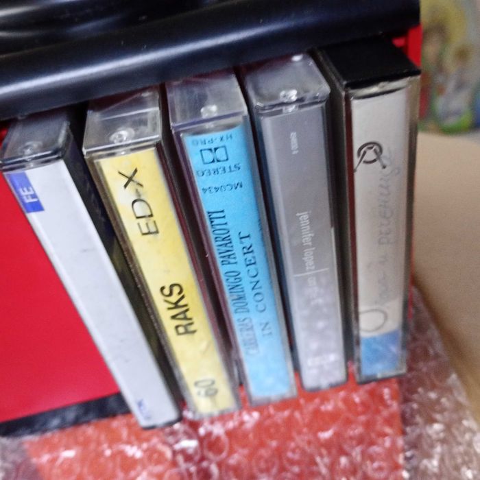 Аудио касети от -80те години