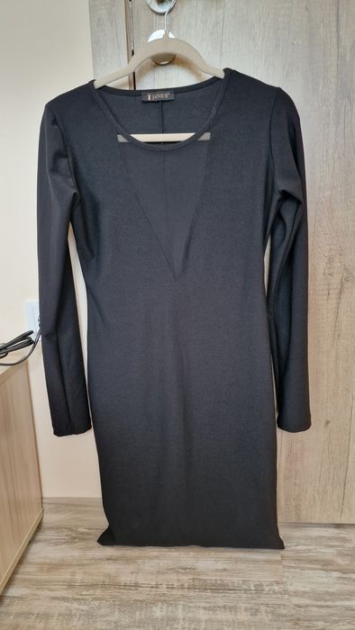 Дамска рокля номер s