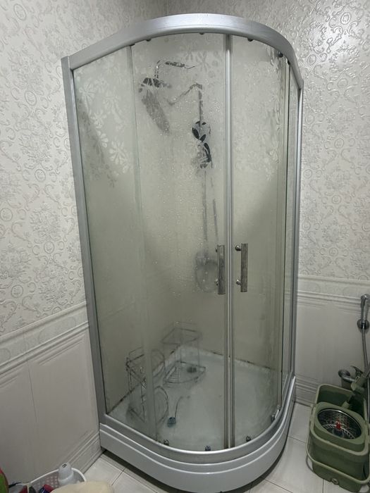 Душевые кабины продам
