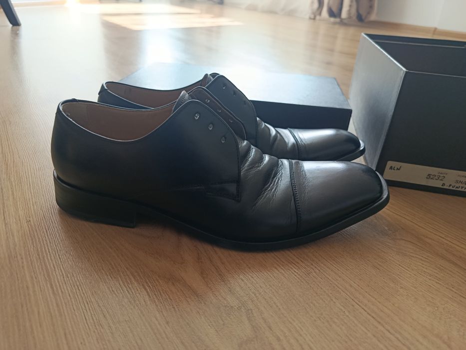 Pantofi de piele de vitel Doucal's