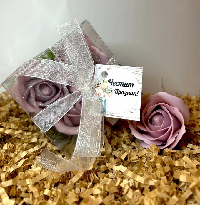 Сапунени рози със скандинавски мъх