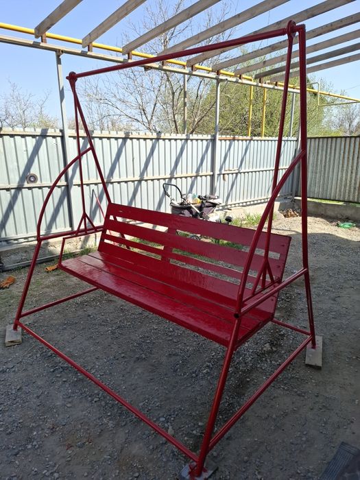 Качели в садом 777