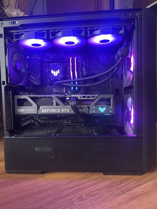Мощен компютър/ I9 14900K/Водно/64GB/RTX 5080/2TB SSD