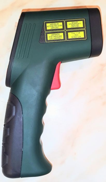 Безконтактен IR инфраред термометър -50+380 градуса