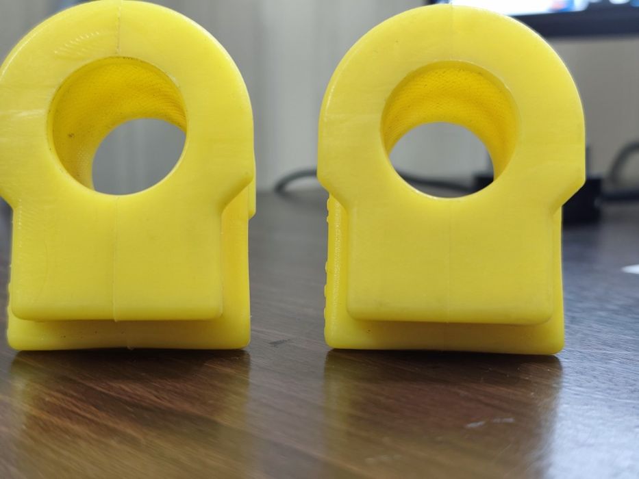 Амортизаторы  перед Murano z52