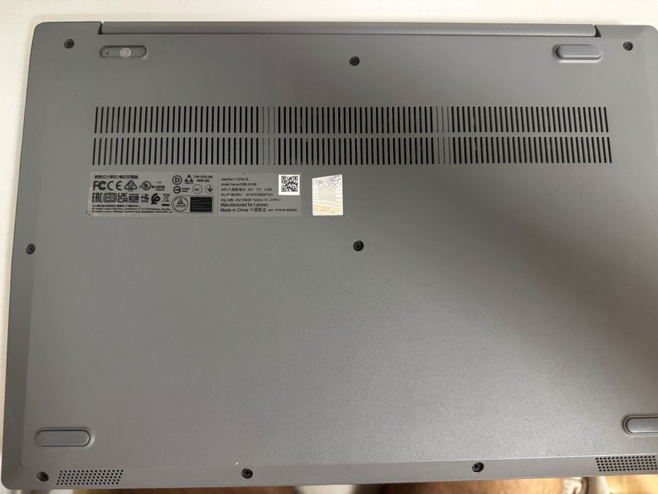 Laptop Lenovo IdeaPad3 15IML05 2022