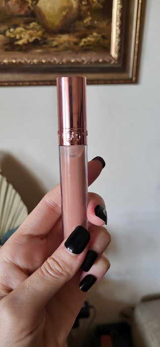 Gloss nude Anastasia Beverly Hills