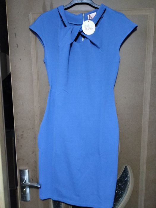 Rochie bleu, de damă nouă in țiplă cu eticheta mărimea 44-46
