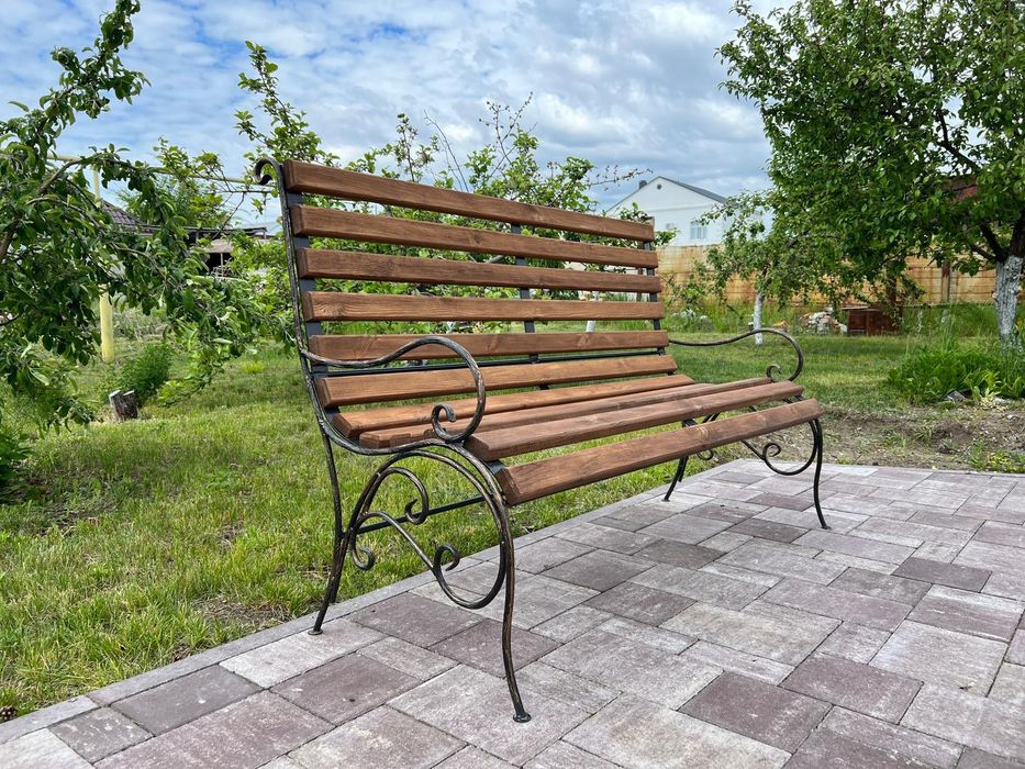 Скамейки, лавочки