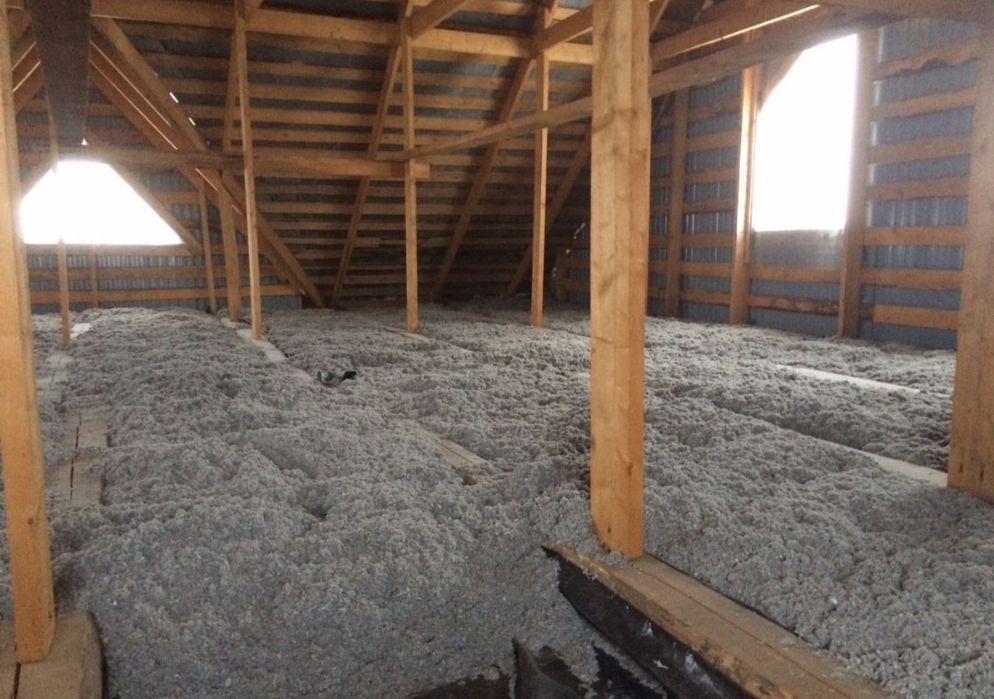 Утепление крыши эковатой в Алматы — Тепло и Экономия!