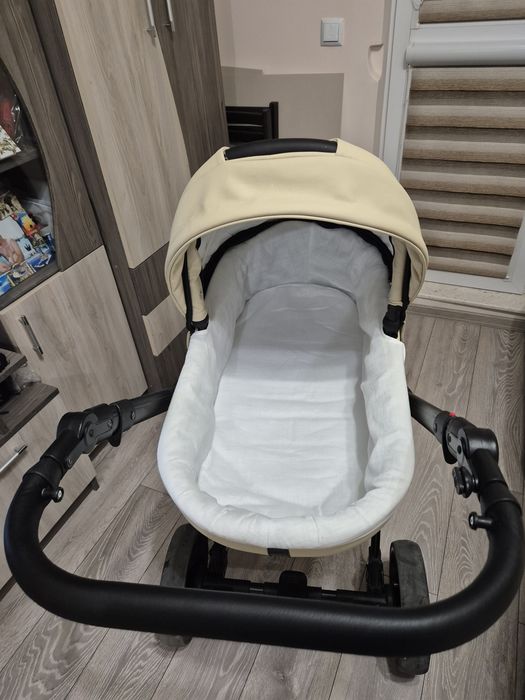 Бебешка количка 3 в 1