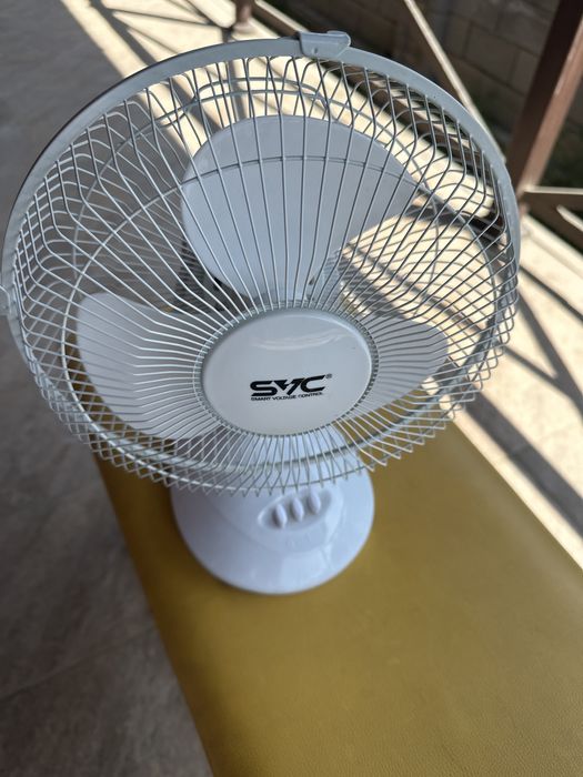 Продам вентилятор маленький