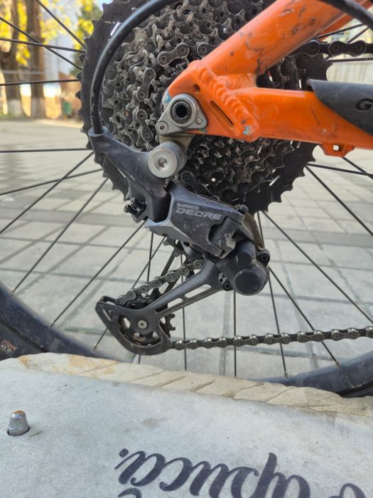 Bicicleta full giant reign