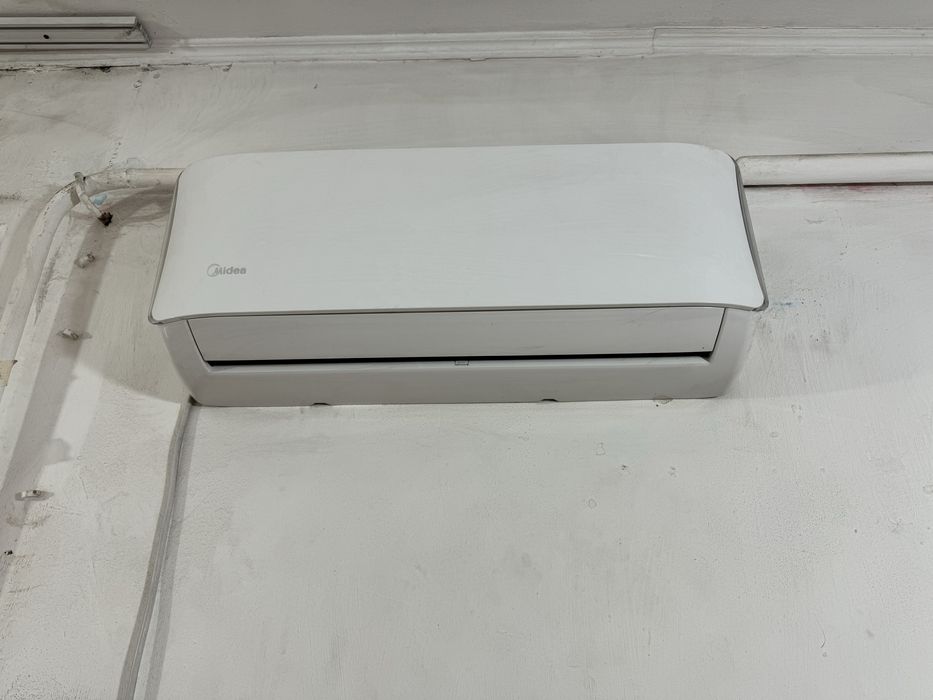 Кондиционер Midea