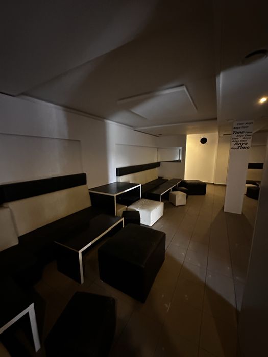 Mobila bar coltare