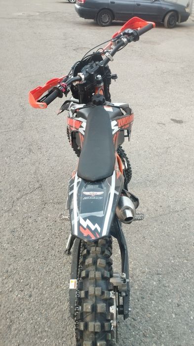 Продам Zuumav k5 PRO