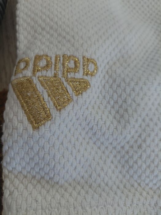 Кимоно форма дзюдо