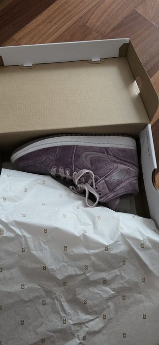 Air Jordan WMNS 1 Mid masura 40 Editie limitata